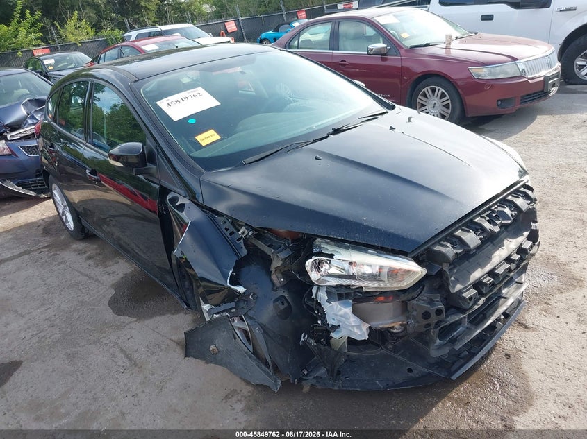 2016 FORD FOCU SE | 1FADP3K29GL319537 | UPCARS
