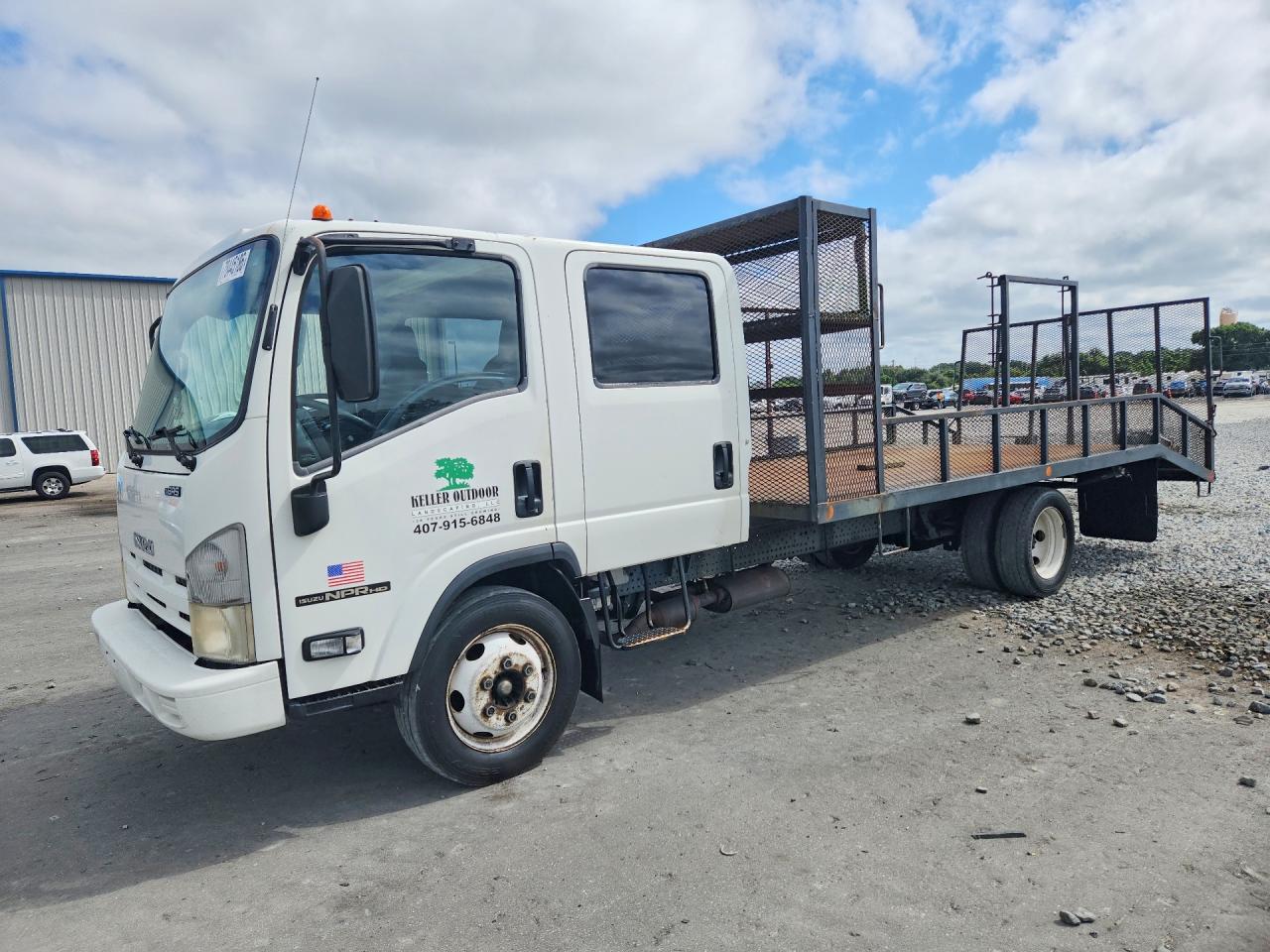 2014 ISUZU NPR - BOX TRUCK | 54DC4J1B1ES804242 | UPCARS