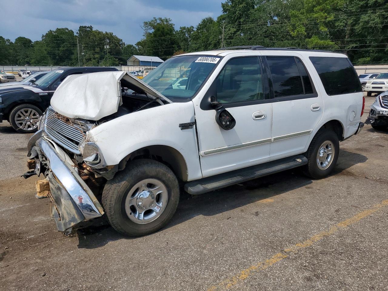 2000 FORD EXPEDITION XLT | 1FMPU16L0YLC09836 | UPCARS