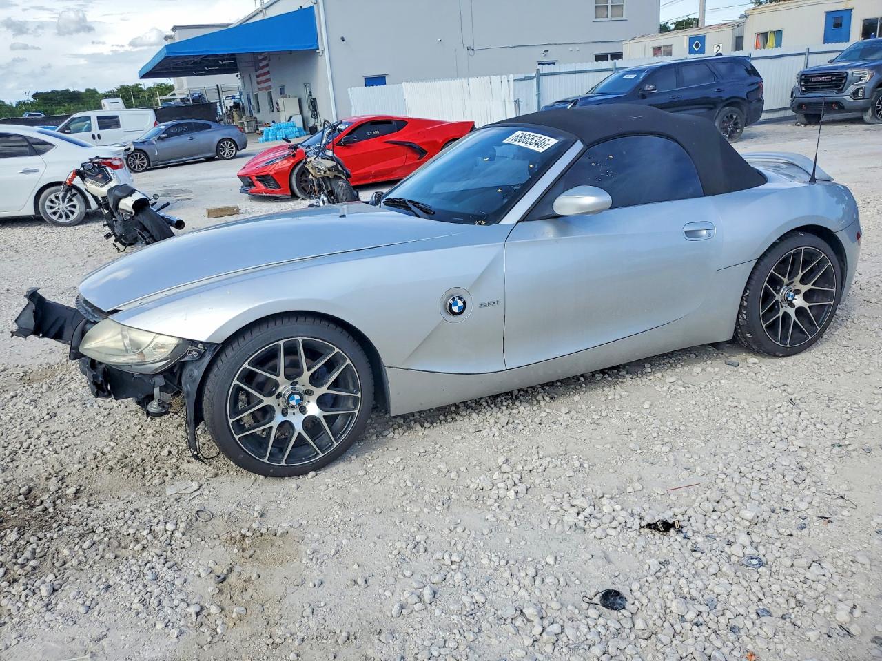 2005 BMW Z4 3.0 | 4USBT53545LU11177 | UPCARS