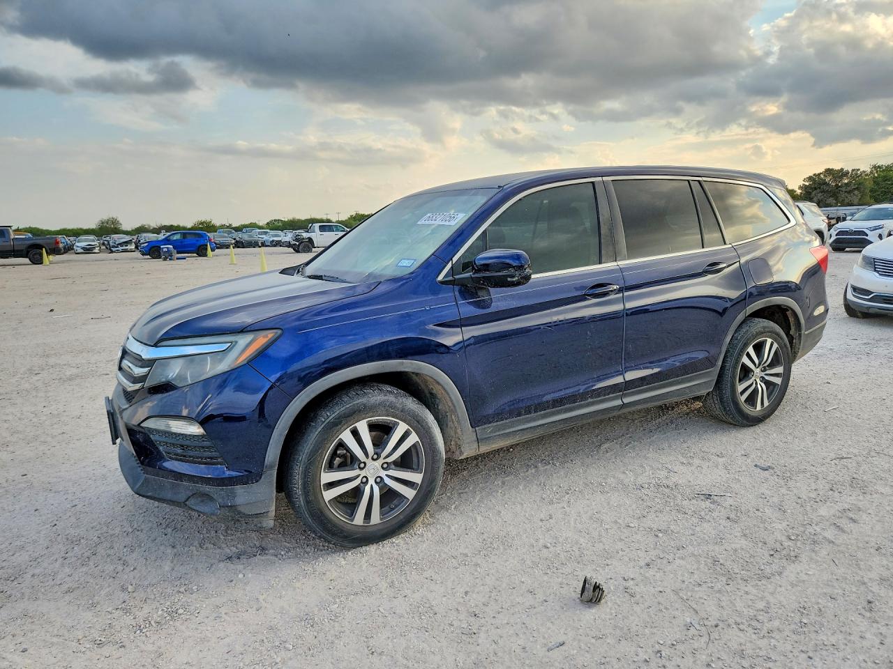 2016 HONDA PILOT EX | 5FNYF5H32GB011056 | UPCARS