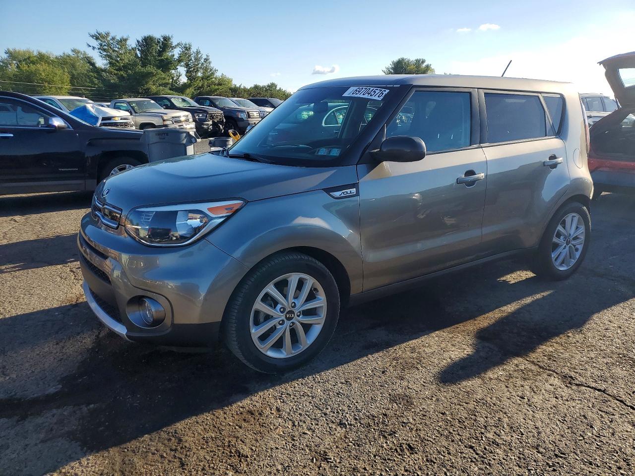2018 KIA SOUL + | KNDJP3A5XJ7594018 | UPCARS