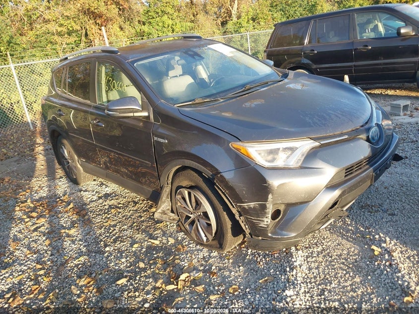 2017 TOYOTA RAV4 HYBRID XLE | JTMRJREV5HD105991 | UPCARS