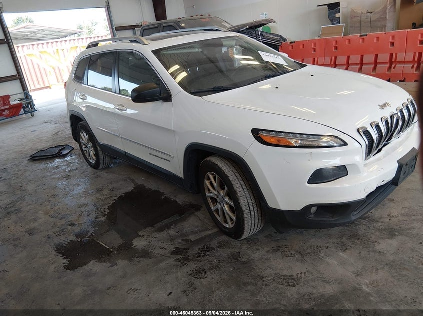 2015 JEEP CHEROKEE LATITUDE | 1C4PJLCS8FW566522 | UPCARS