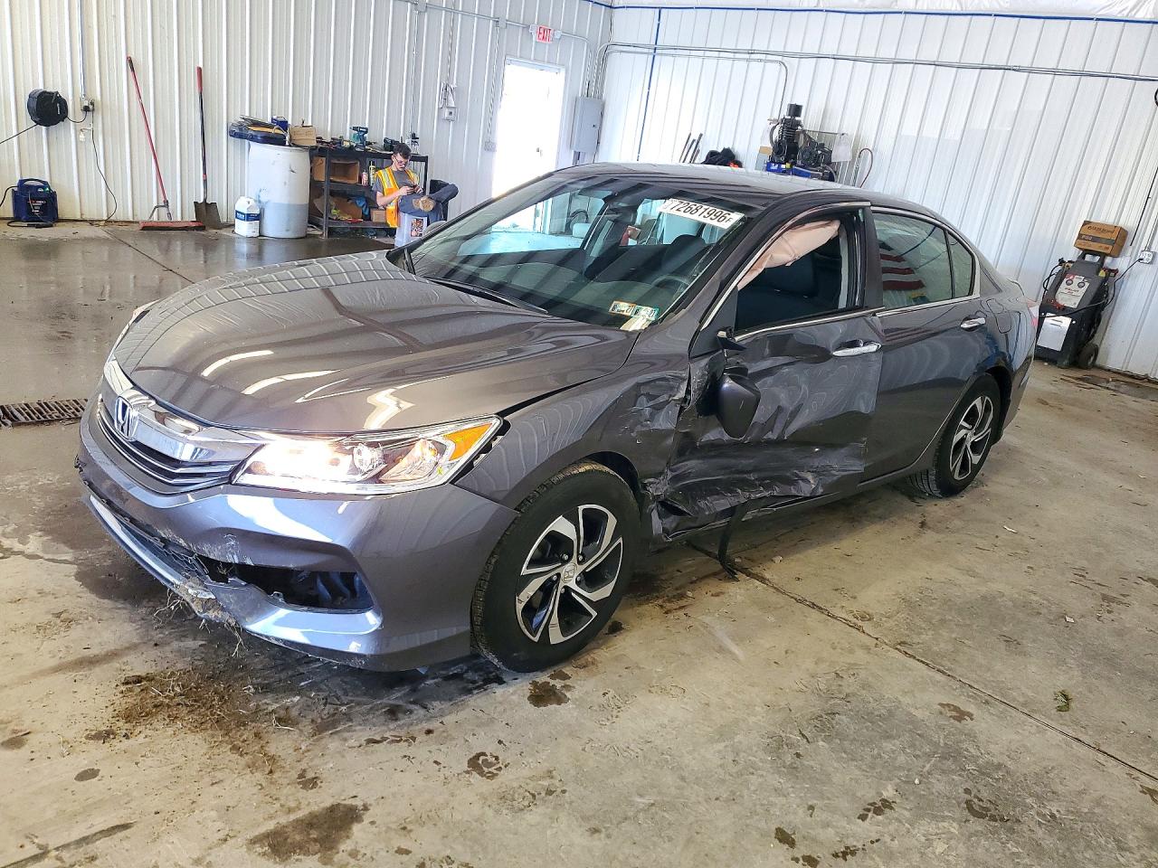 2017 HONDA ACCORD LX | 1HGCR2F31HA161030 | UPCARS