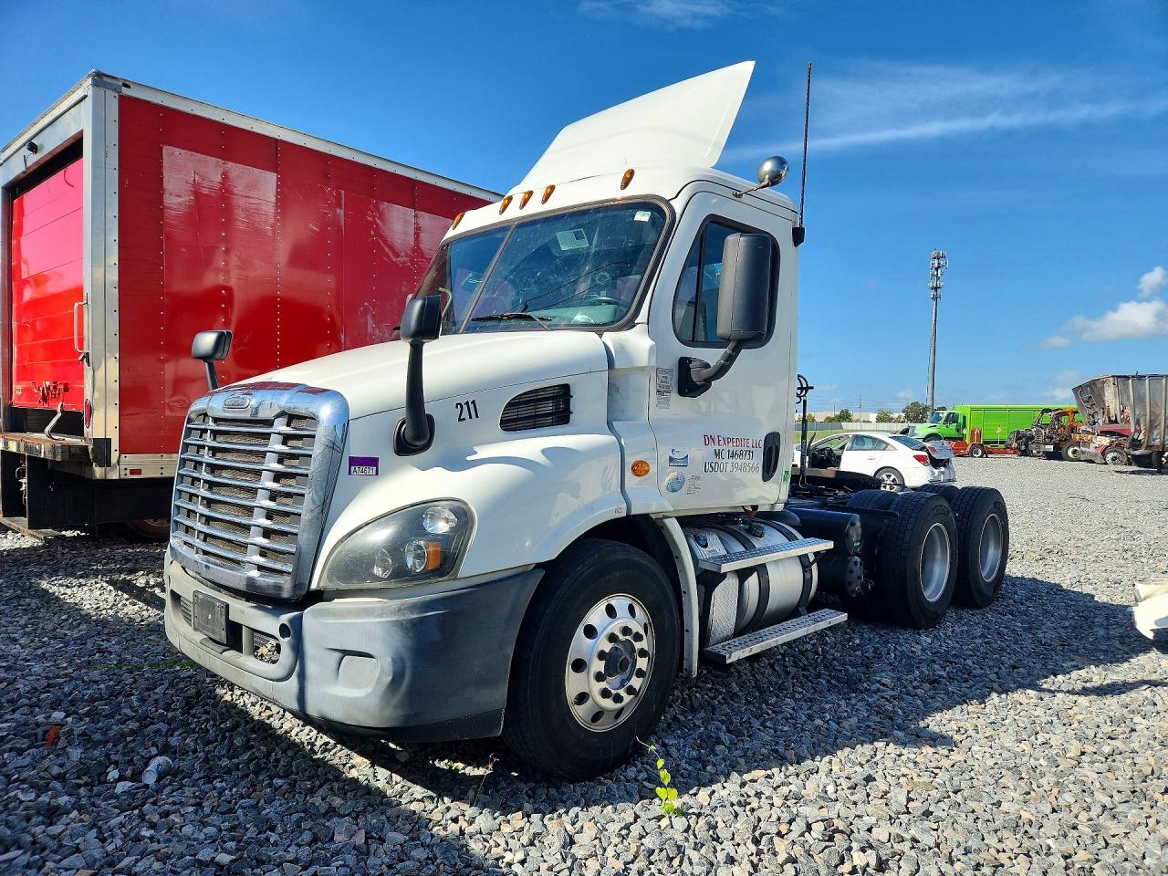2016 FREIGHTLINER ALL OTHER SEMI TRUCK | 1FUJGBDV5GLGS7928 | UPCARS