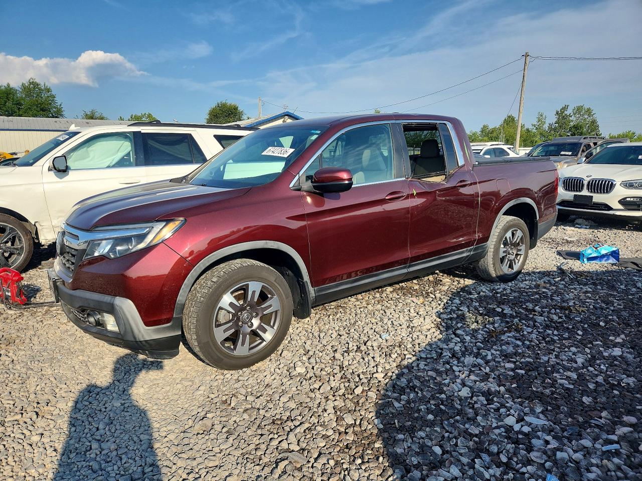 2017 HONDA RIDGELINE RTL | 5FPYK3F68HB004327 | UPCARS