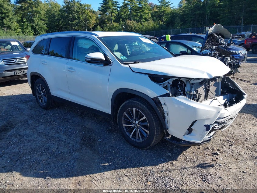 2019 TOYOTA HIGHLANDER XLE | 5TDJZRFH5KS706277 | UPCARS