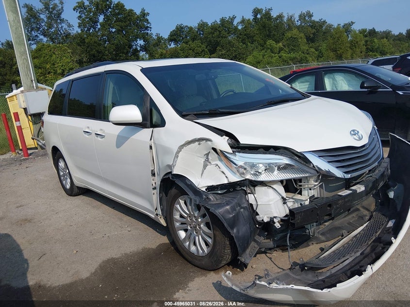 2017 TOYOTA SIENNA XLE PREMIUM 8 PASSENGER | 5TDYZ3DC7HS788735 | UPCARS