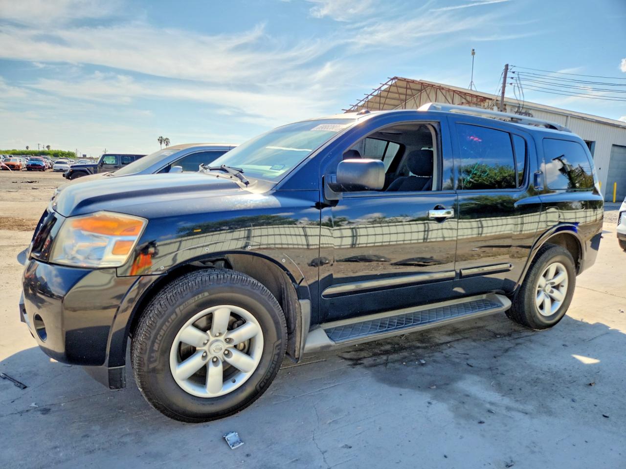 2015 NISSAN ARMADA SV | 5N1BA0ND6FN605116 | UPCARS