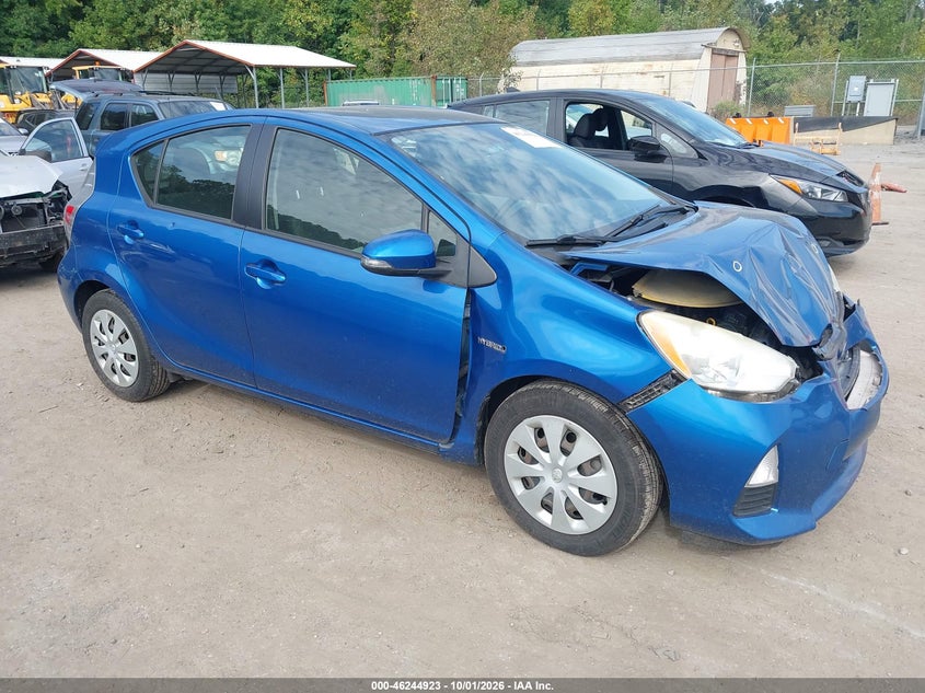 2014 TOYOTA PRIUS C TWO | JTDKDTB38E1557956 | UPCARS