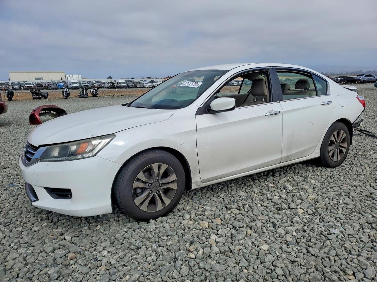 2015 HONDA ACCORD LX | 1HGCR2F3XFA153604 | UPCARS