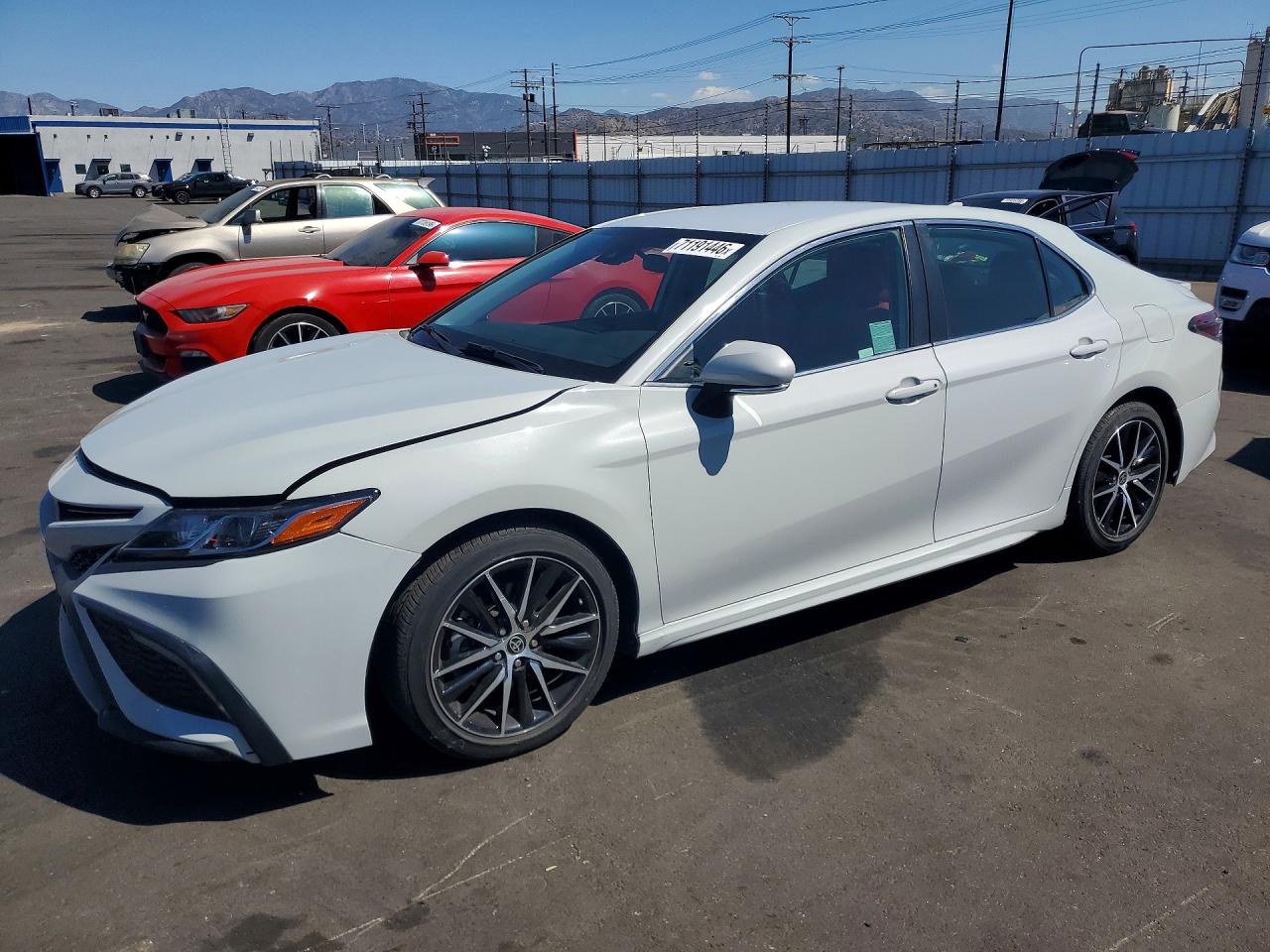 2024 TOYOTA CAMRY SE | 4T1G11AK1RU263066 | UPCARS