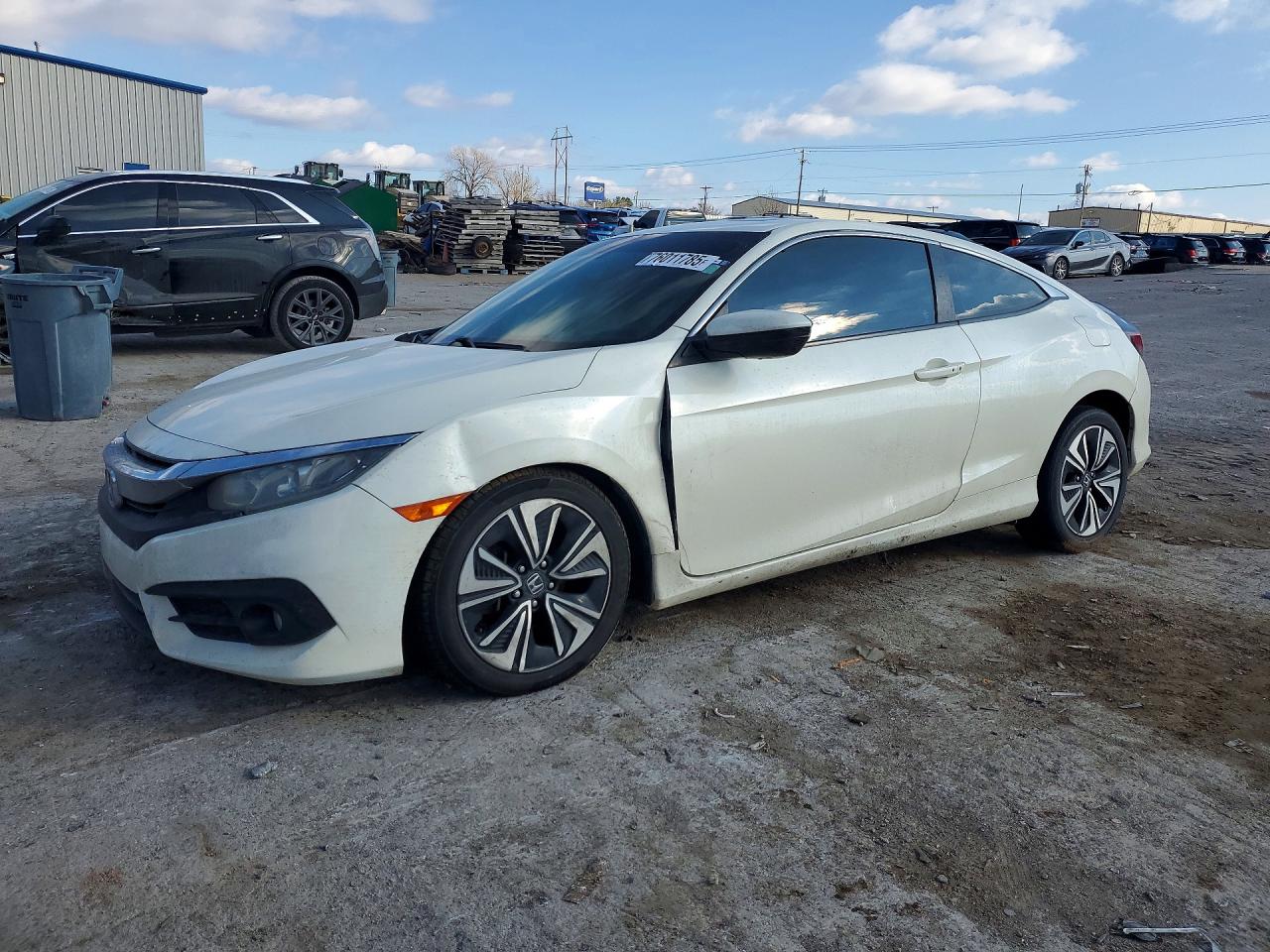 2018 HONDA CIVIC EX | 2HGFC3A31JH352031 | UPCARS