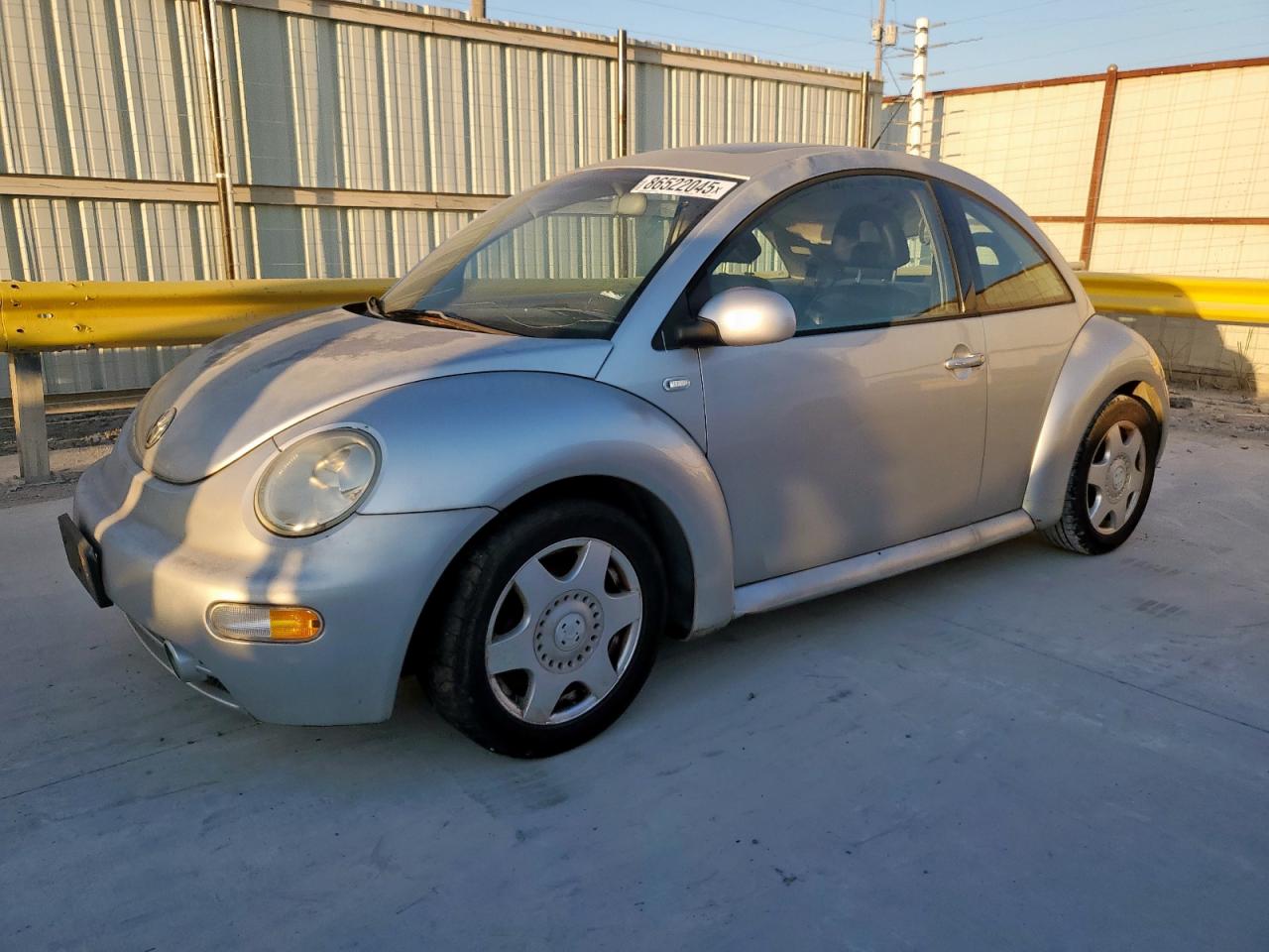 2001 VOLKSWAGEN BEETLE GLS | 3VWCB21C51M449505 | UPCARS