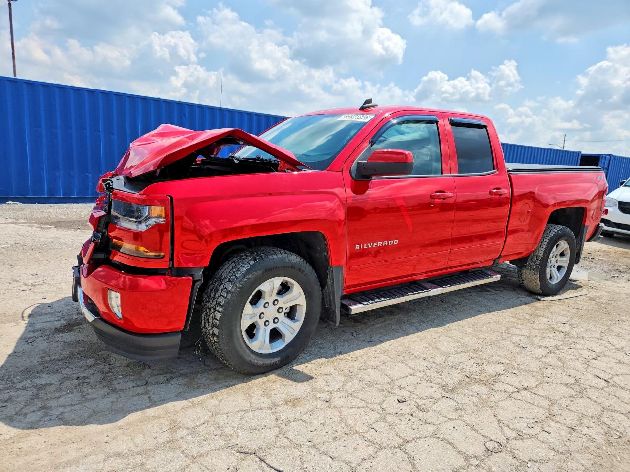 2018 CHEVROLET SILVERADO K1500 LT | 1GCVKREC0JZ257017 | UPCARS
