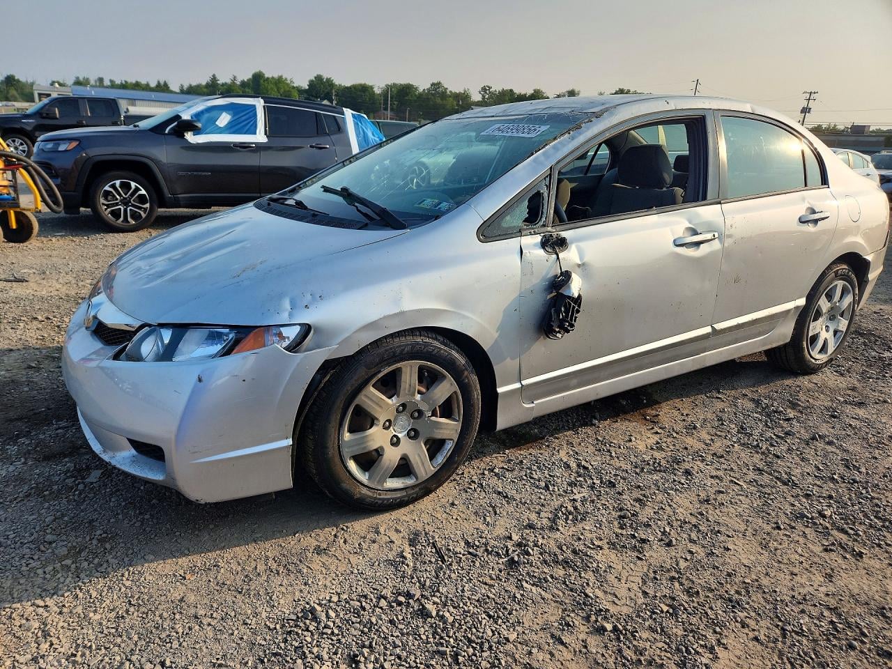 2011 HONDA CIVIC LX | 2HGFA1F5XBH304050 | UPCARS