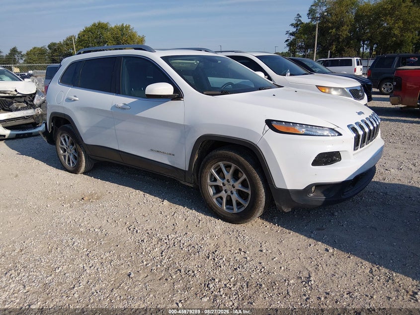 2015 JEEP CHEROKEE LATITUDE | 1C4PJLCB7FW753654 | UPCARS