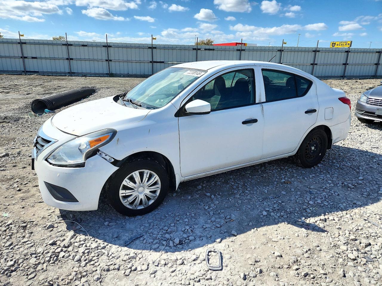 2016 NISSAN VERSA 1.6 S | 3N1CN7AP5GL917115 | UPCARS