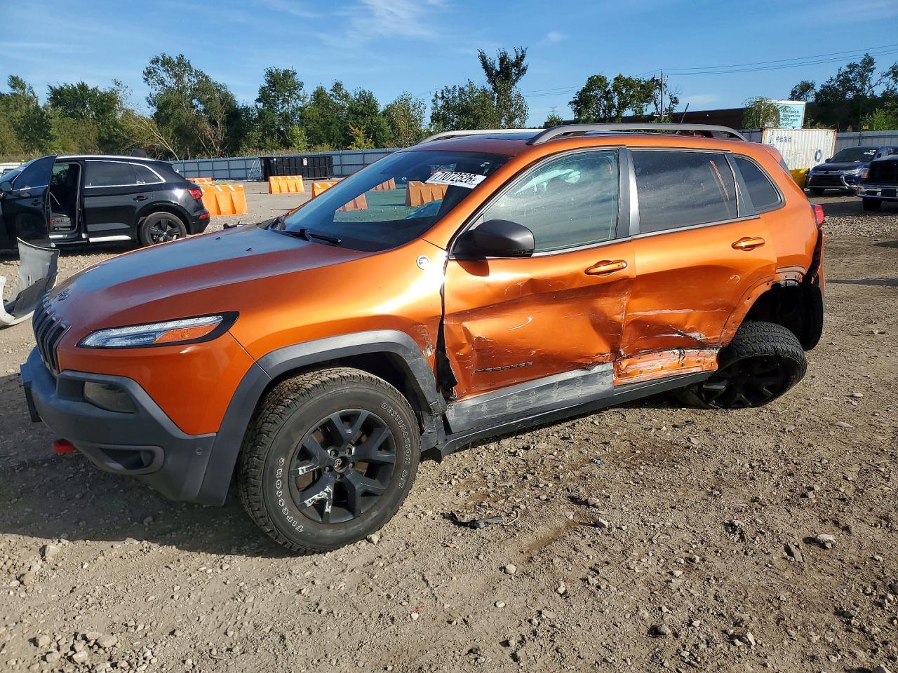 2014 JEEP CHEROKEE TRAILHAWK | 1C4PJMBS7EW277900 | UPCARS