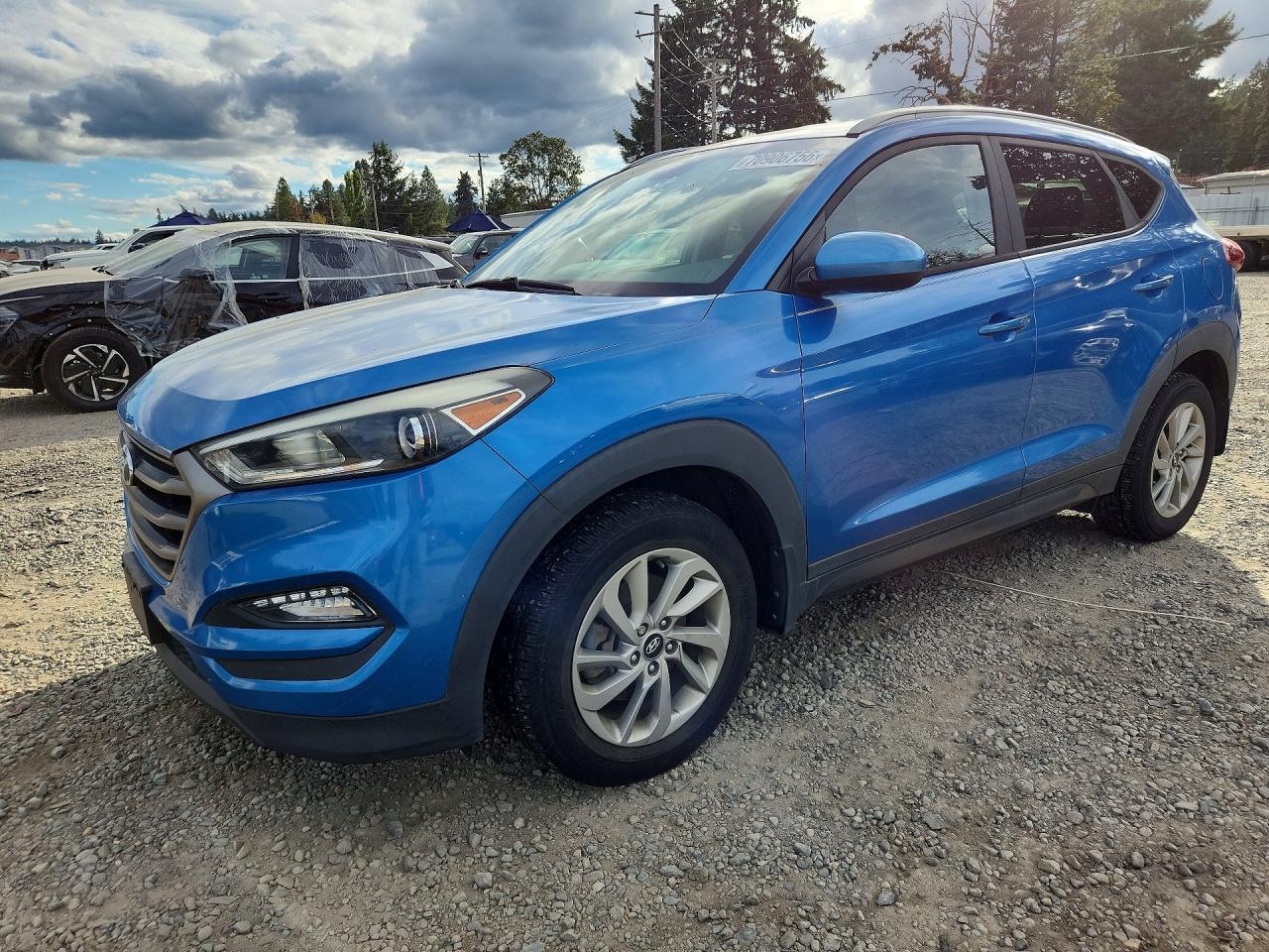 2016 HYUNDAI TUCSON SE | KM8J33A4XGU198471 | UPCARS