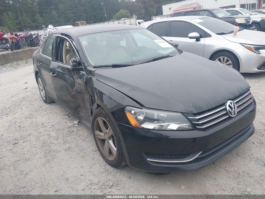 2014 VOLKSWAGEN PASSAT 1.8T SE | 1VWBS7A33EC064895 | UPCARS