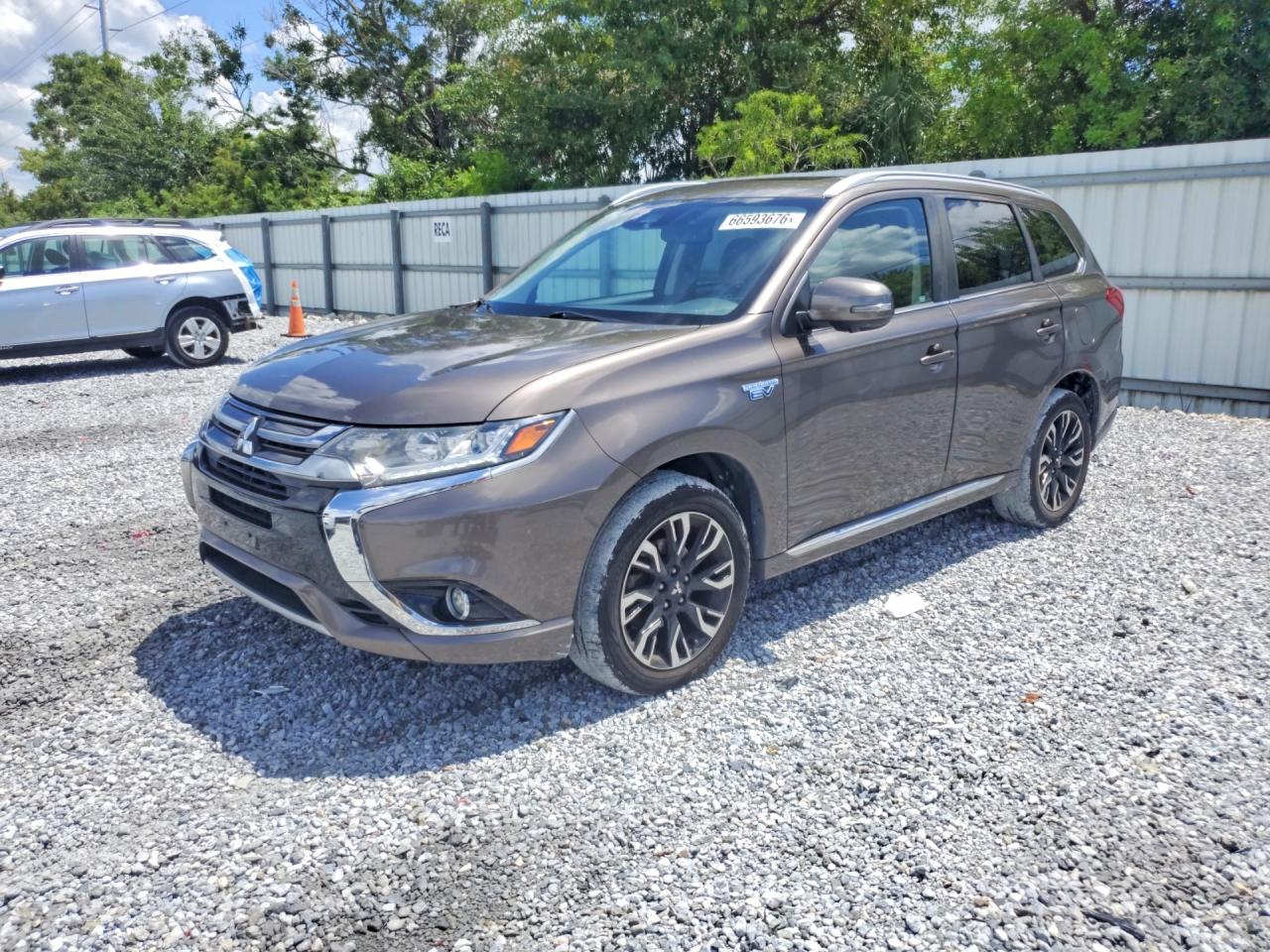 2018 MITSUBISHI OUTLANDER SE | JA4J24A59JZ055649 | UPCARS