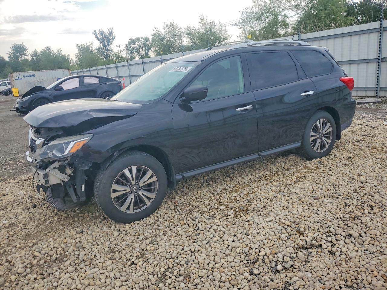 2017 NISSAN PATHFINDER SL | 5N1DR2MM9HC636728 | UPCARS
