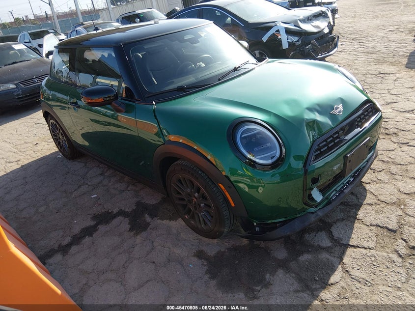 2026 MINI HARDTOP COOPER | WMW13GD01T2X89716 | UPCARS