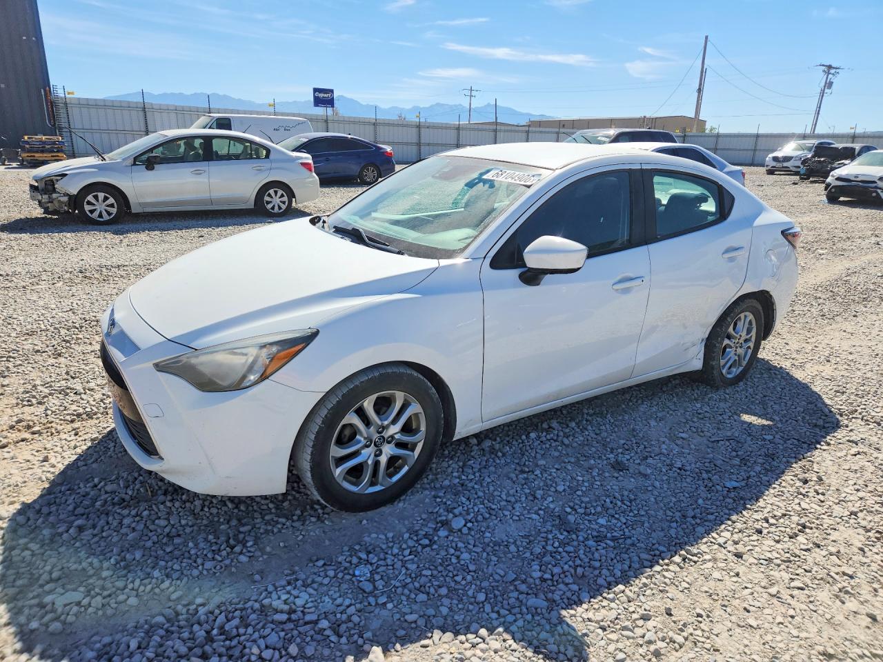 2017 TOYOTA YARIS BASE | 3MYDLBYV8HY167519 | UPCARS