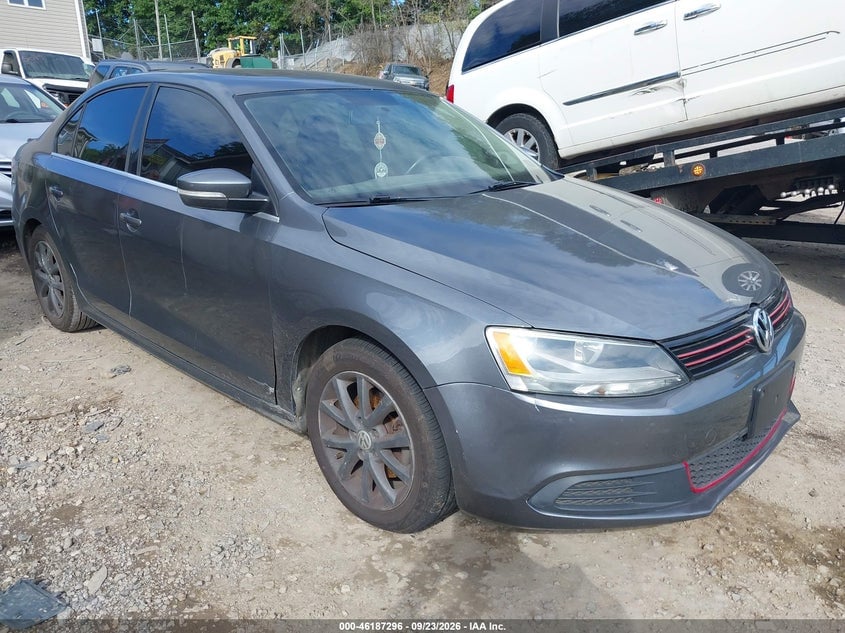 2014 VOLKSWAGEN JETTA SE W/CONNECTIVITY/SUNROOF | 3VWB17AJ3EM437434 | UPCARS