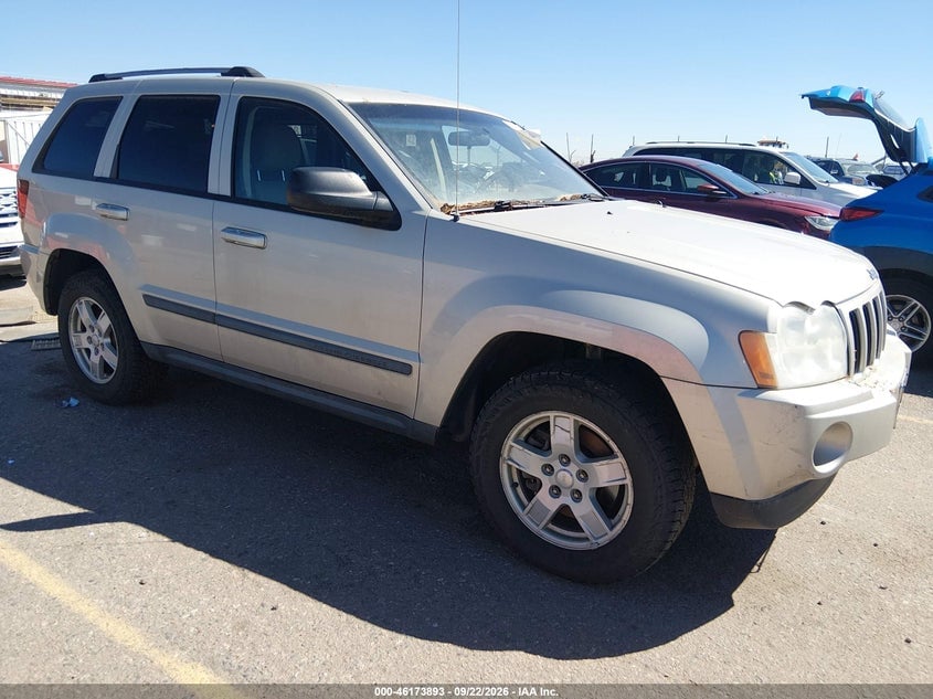 2007 JEEP GRAND CHEROKEE LAREDO | 1J8GR48K17C507427 | UPCARS