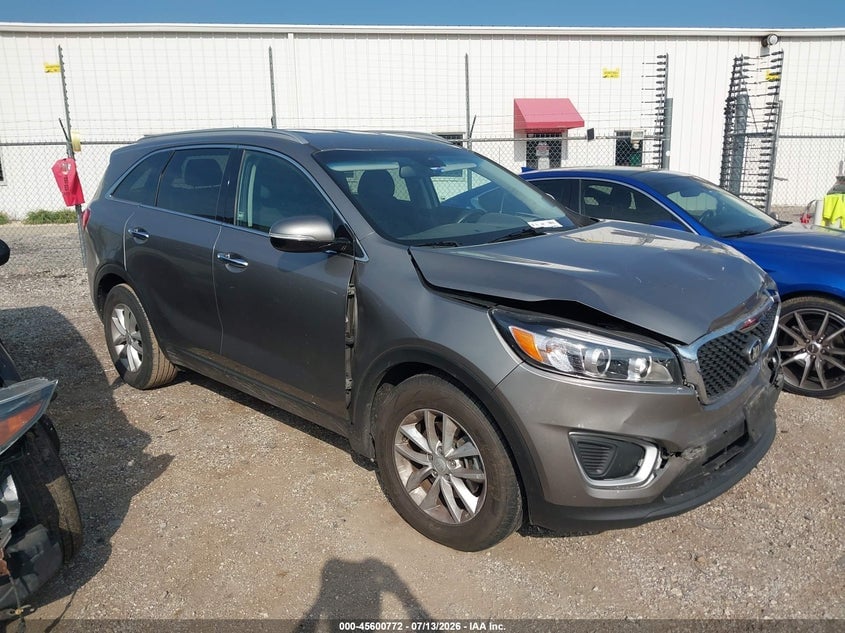 2018 KIA SORENTO 2.4L LX | 5XYPG4A30JG412179 | UPCARS