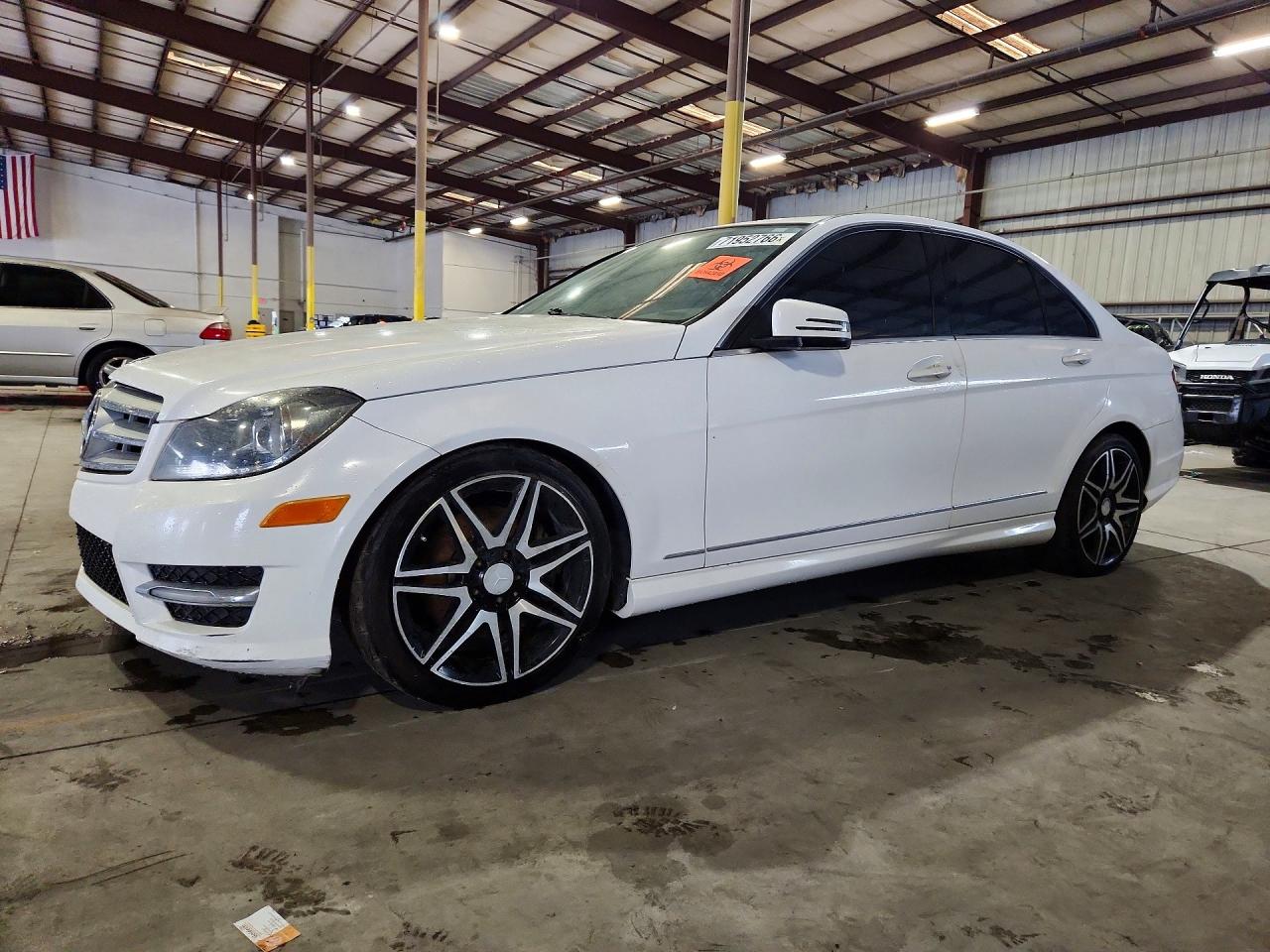 2013 MERCEDES-BENZ C-CLASS 300 4MATIC | WDDGF8AB0DA759216 | UPCARS