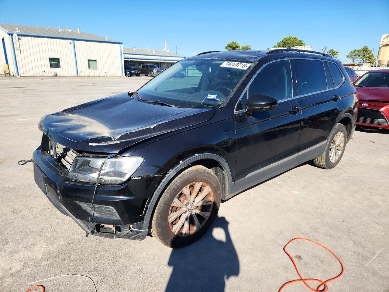 2018 VOLKSWAGEN TIGUAN SE | 3VV3B7AX8JM125663 | UPCARS