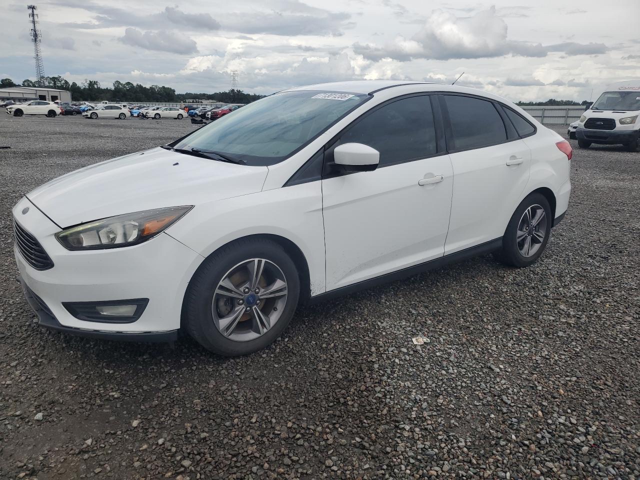 2018 FORD FOCU SE | 1FADP3F2XJL209159 | UPCARS