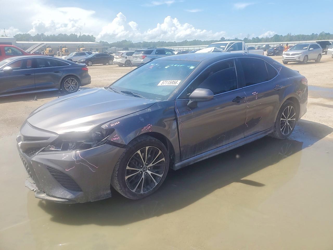 2018 TOYOTA CAMRY SE | 4T1B11HK0JU596332 | UPCARS