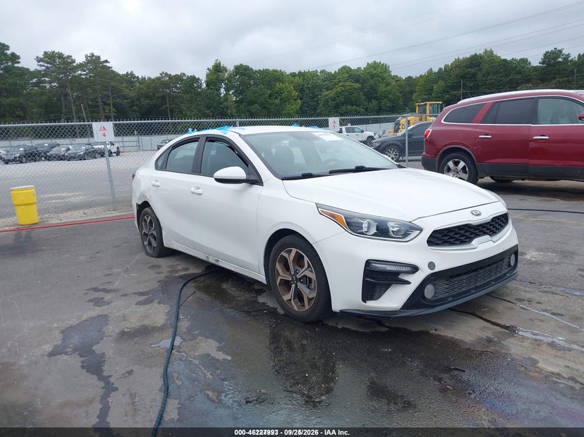 2021 KIA FORTE LXS | 3KPF24AD5ME266799 | UPCARS