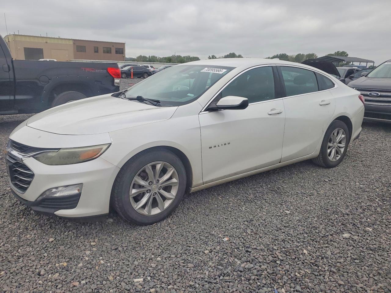 2019 CHEVROLET MALIBU LT | 1G1ZD5ST5KF188863 | UPCARS
