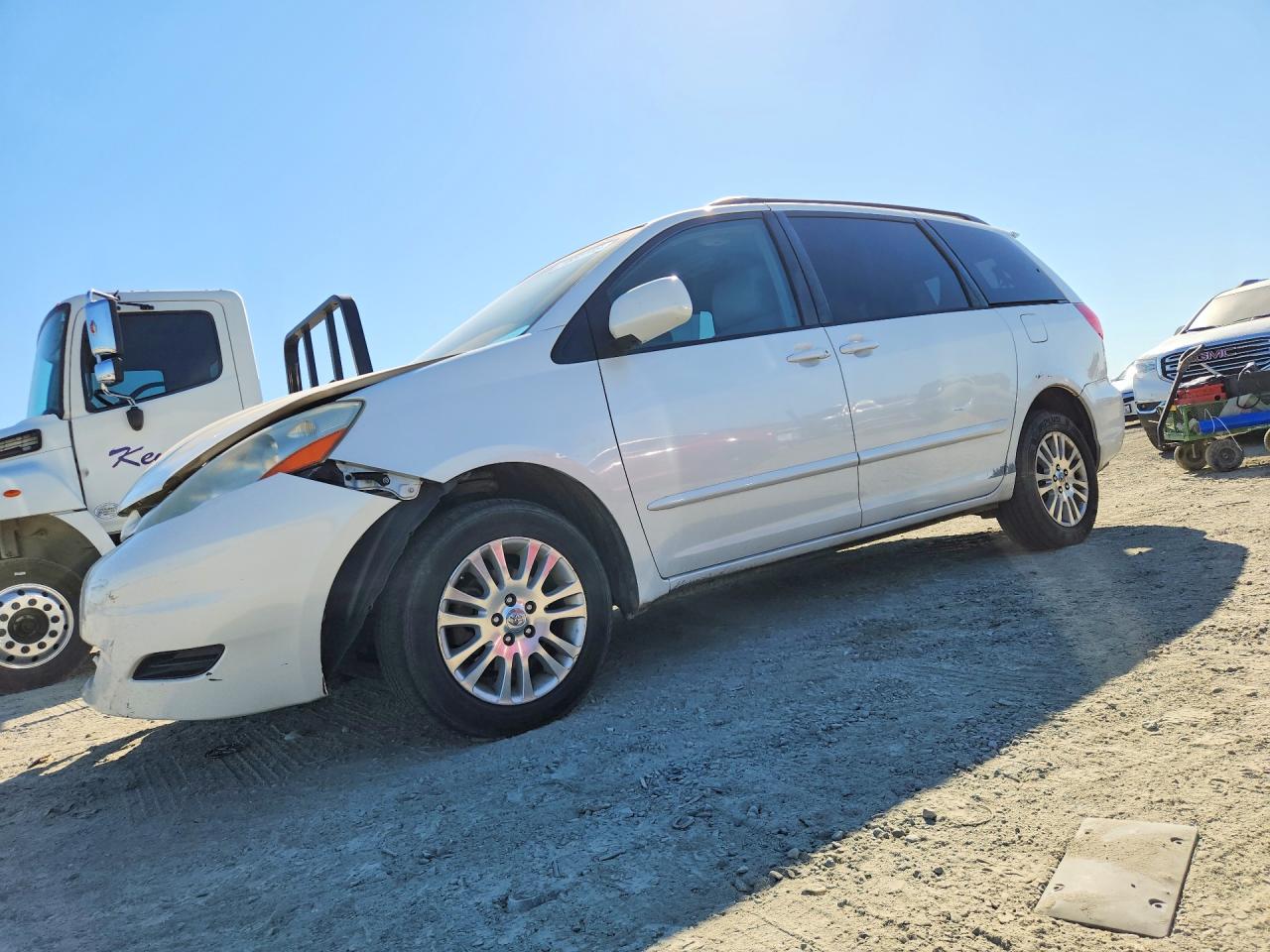 2010 TOYOTA SIENNA XLE | 5TDDK4CC5AS031283 | UPCARS