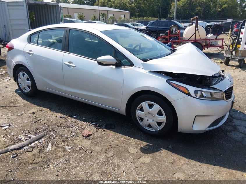 2018 KIA FORTE LX | 3KPFK4A72JE270041 | UPCARS