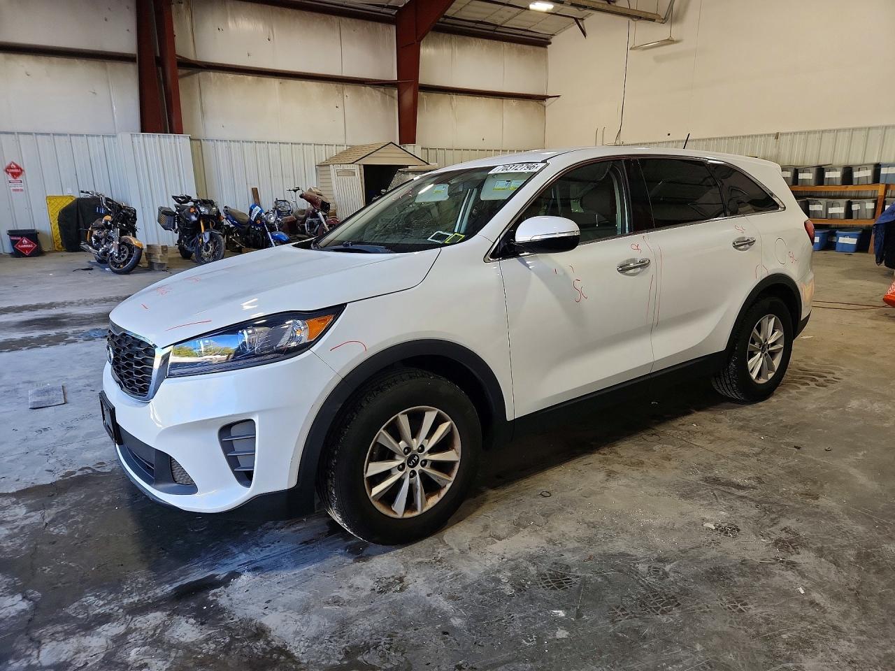 2020 KIA SORENTO LX | 5XYPG4A39LG711852 | UPCARS