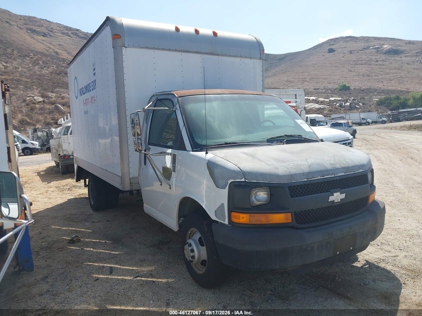 2003 CHEVROLET EXPRESS CUTAWAY BASE W/C7L/C7N | 1GBJG31U431187233 | UPCARS
