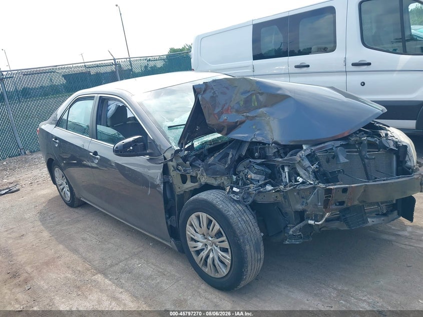 2014 TOYOTA CAMRY L/SE/LE/XLE | 4T4BF1FK0ER386832 | UPCARS