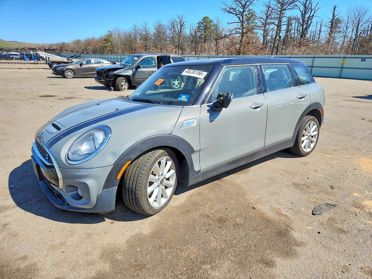 2017 MINI COOPER S CLUBMAN ALL4 | WMWLU5C56H2E81569 | UPCARS