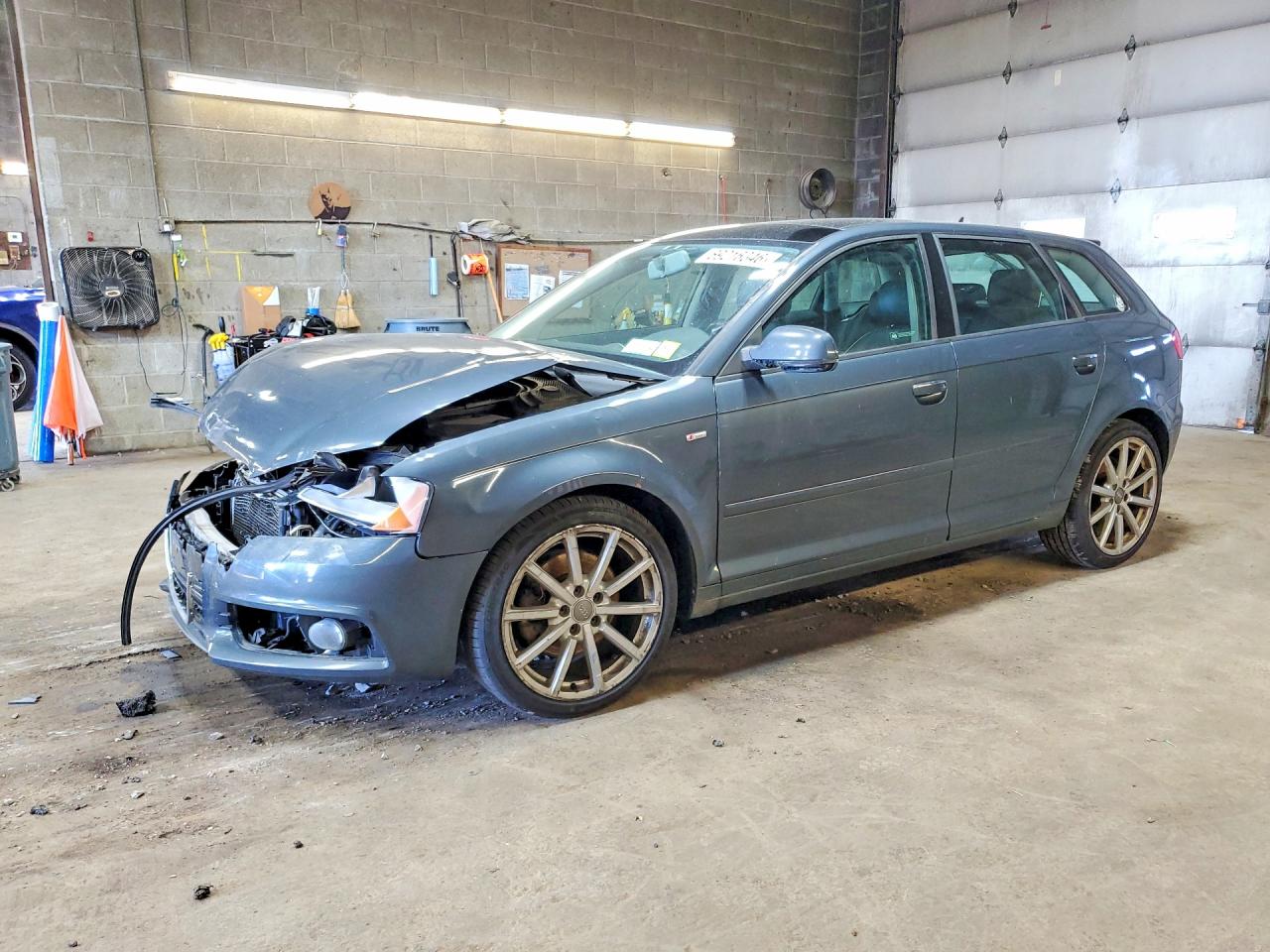 2011 AUDI A3 PREMIUM | WAUBEAFM8BA032697 | UPCARS