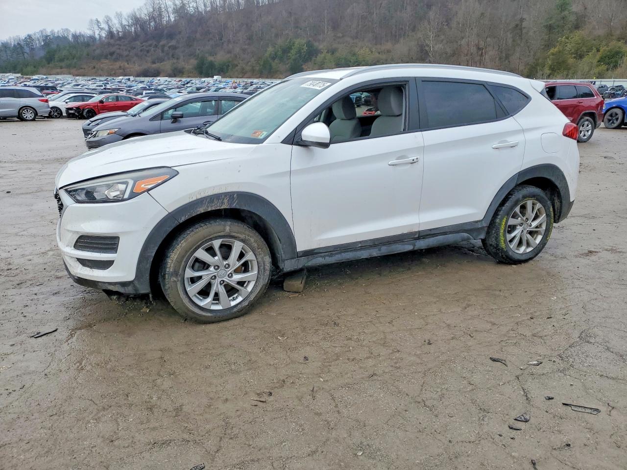 2019 HYUNDAI TUCSON VALUE | KM8J3CA45KU983814 | UPCARS