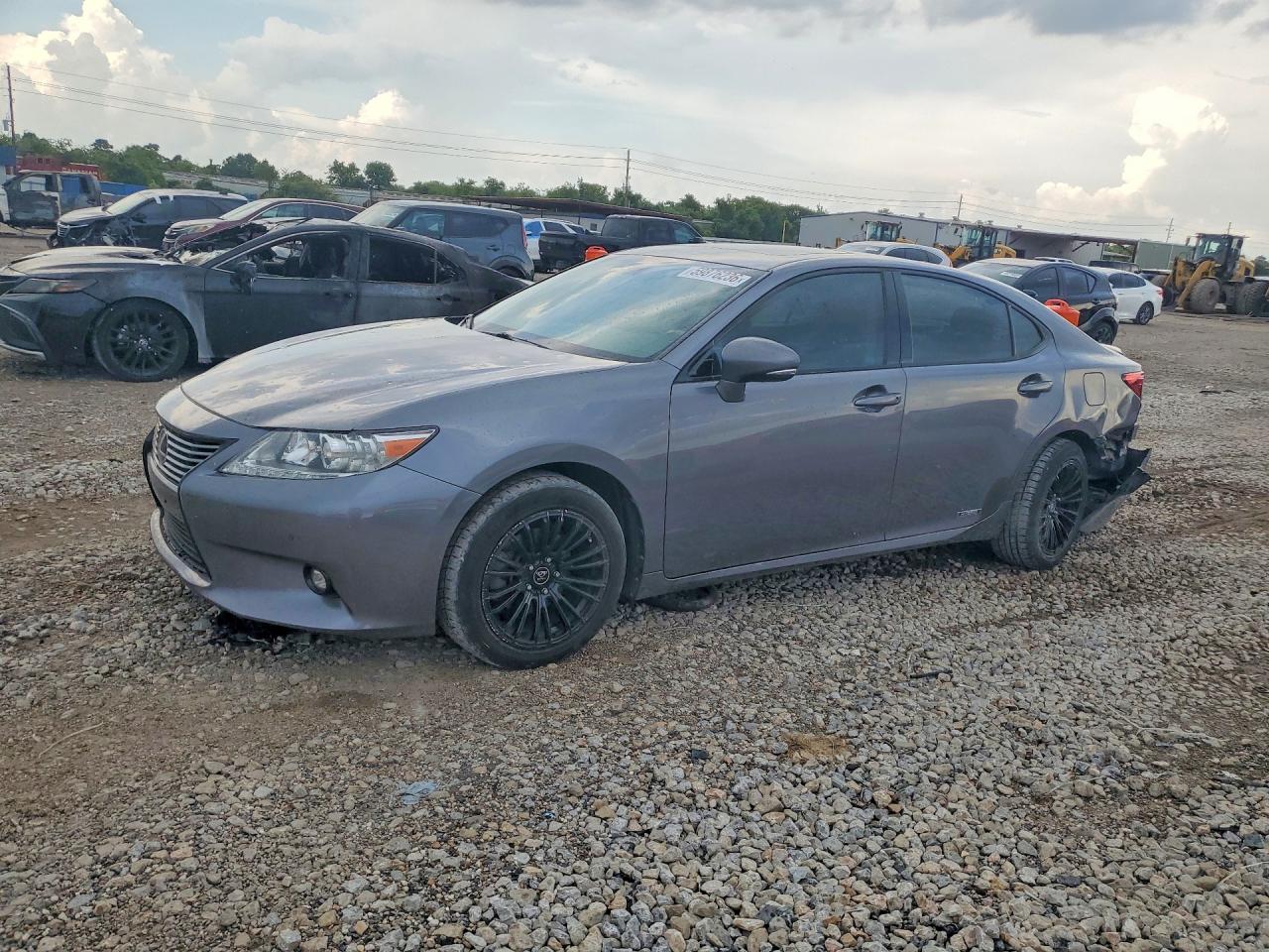 2015 LEXUS ES 300H | JTHBW1GG4F2085839 | UPCARS