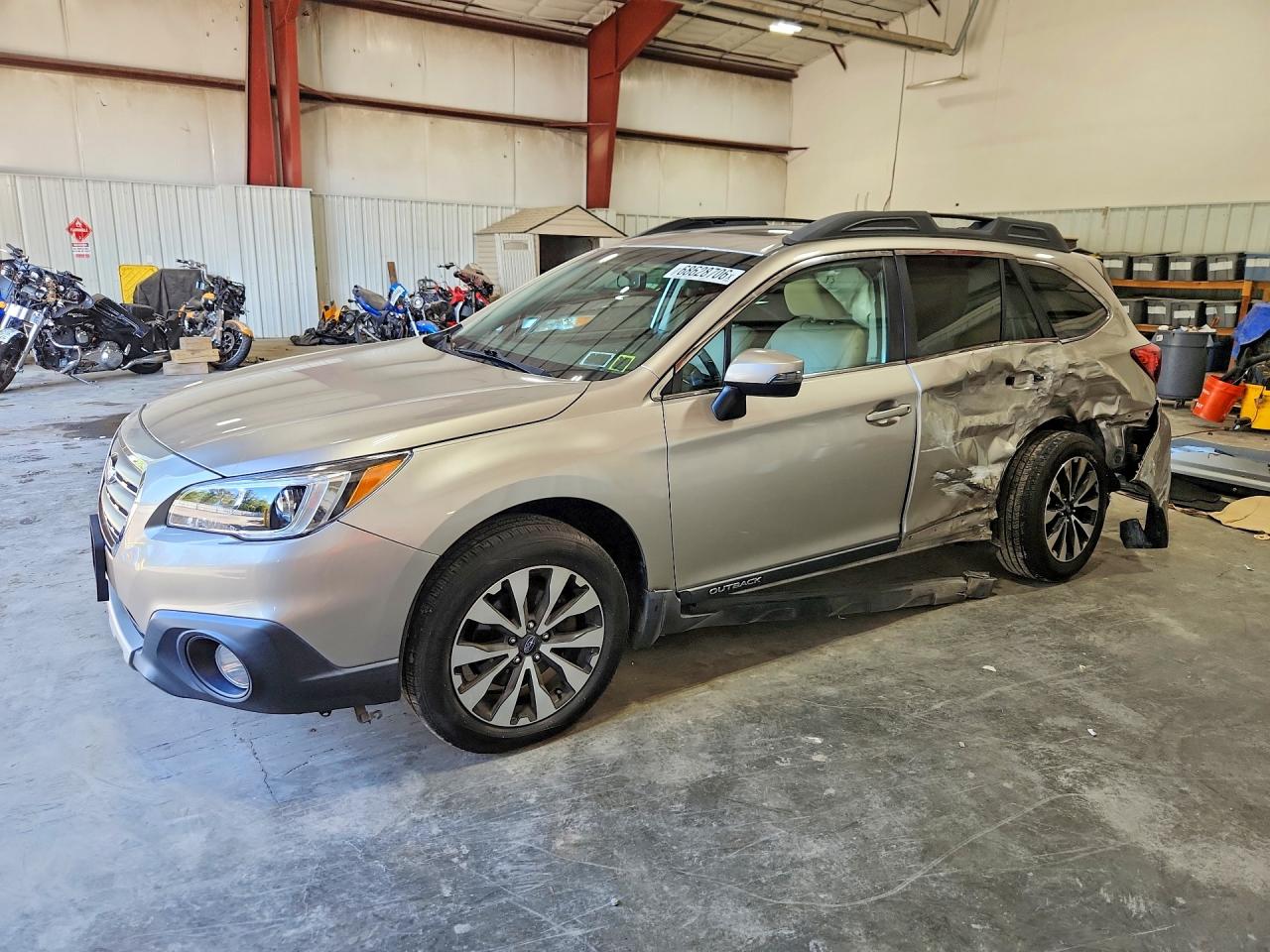 2017 SUBARU OUTBACK 2.5I LIMITED | 4S4BSAKCXH3421410 | UPCARS