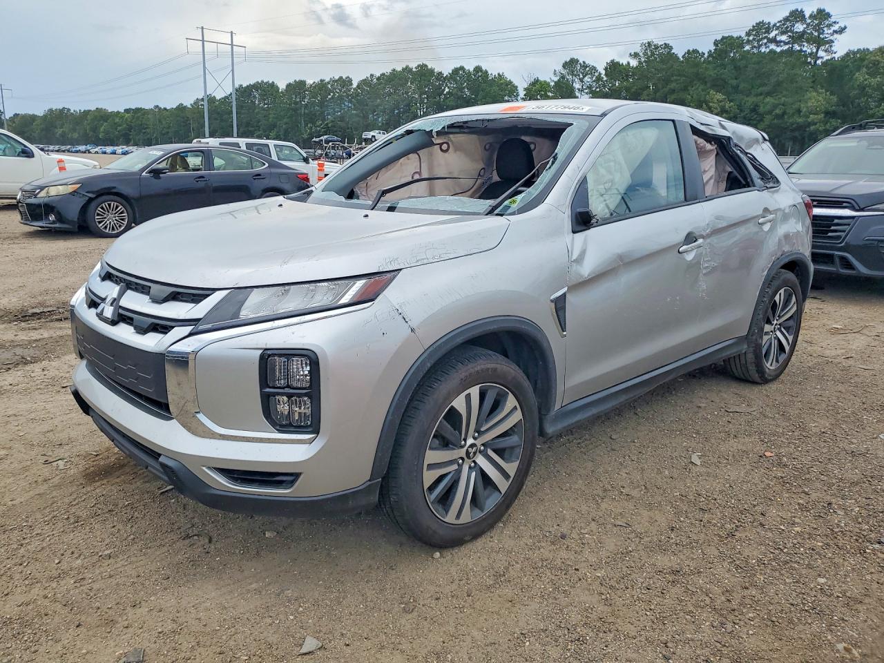 2024 MITSUBISHI OUTLANDER S/SE | JA4ARUAU0RU008103 | UPCARS